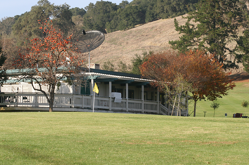 view of clubhouse